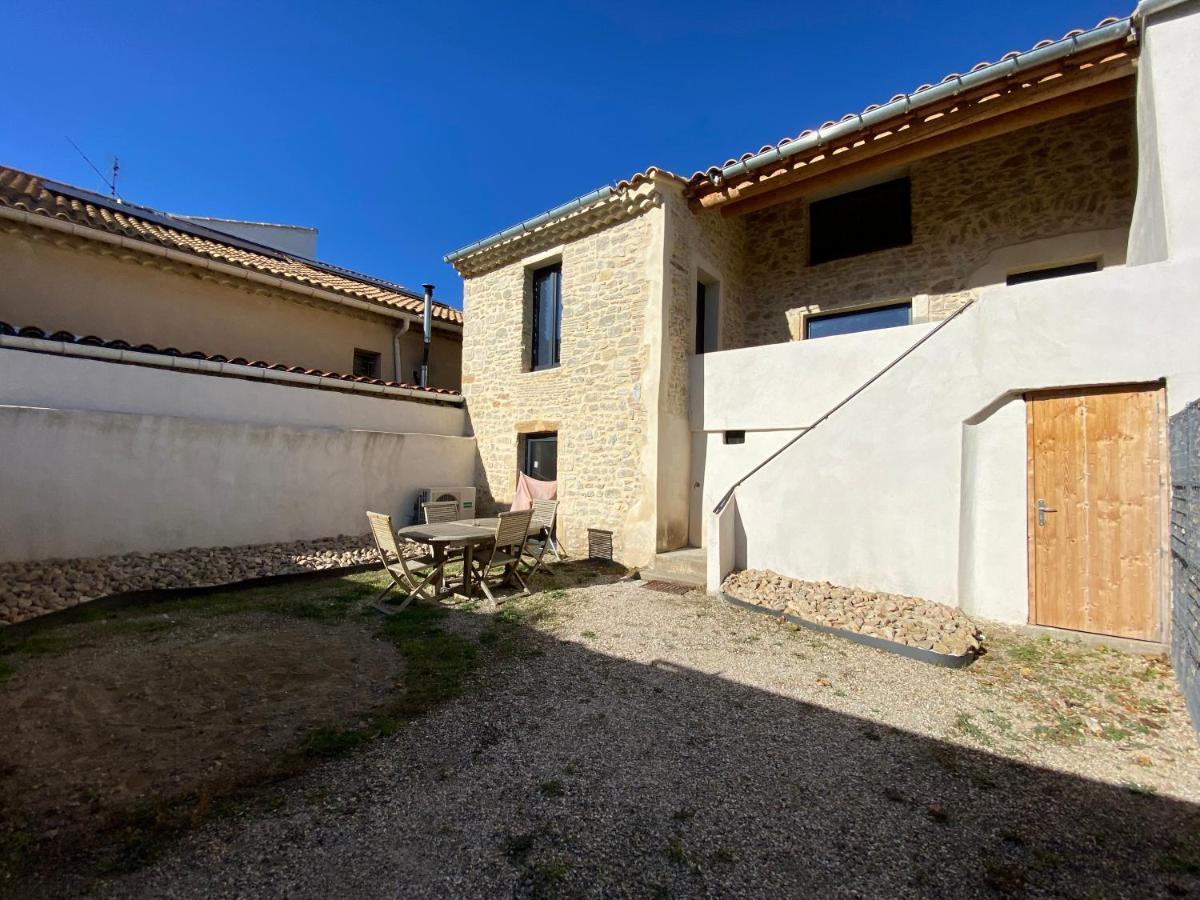 Charmante maison face à l’église de CODOLET Villa Esterno foto